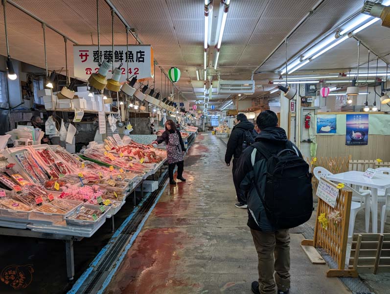 【小樽景點】南樽市場|現買現吃的北海道海鮮,毛蟹、海膽及生魚片實惠入口 6 【小樽景點】南樽市場|現買現吃的北海道海鮮,毛蟹、海膽及生魚片實惠入口