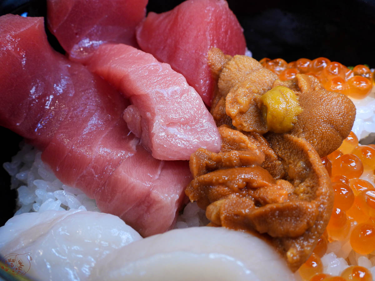 【小樽景點】南樽市場|現買現吃的北海道海鮮,毛蟹、海膽及生魚片實惠入口 15 【小樽景點】南樽市場|現買現吃的北海道海鮮,毛蟹、海膽及生魚片實惠入口