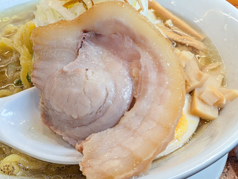 【札幌薄野美食】麵屋雪風-薄野本店|到了北海道必吃的拉麵,Tabelog3.6星高分激推 8 【北海道拉麵】麵屋雪風-薄野本店|到了札幌必吃的拉麵,濃郁中帶清甜的特製湯頭