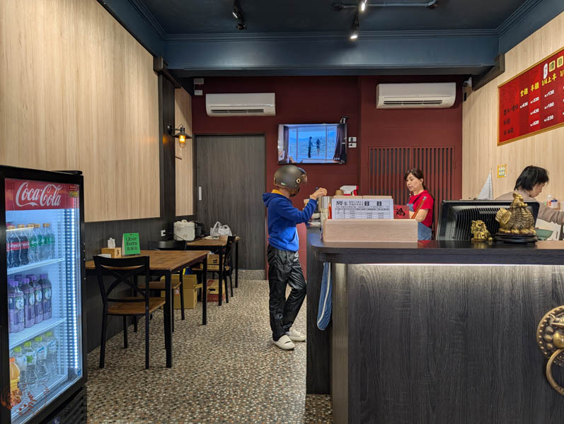 【花蓮美食】游家熟雞肉專賣店｜在地人激推的秒殺白斬雞，晚來就真的吃不到！