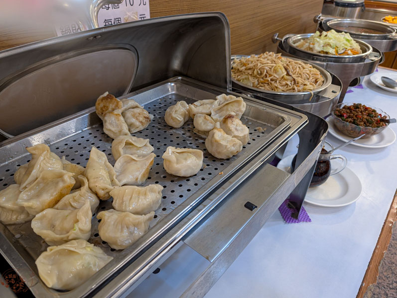 【花蓮素食吃到飽】常春藤素食｜破盤價299元！在地飄香數十年的佛心蔬食Buffet