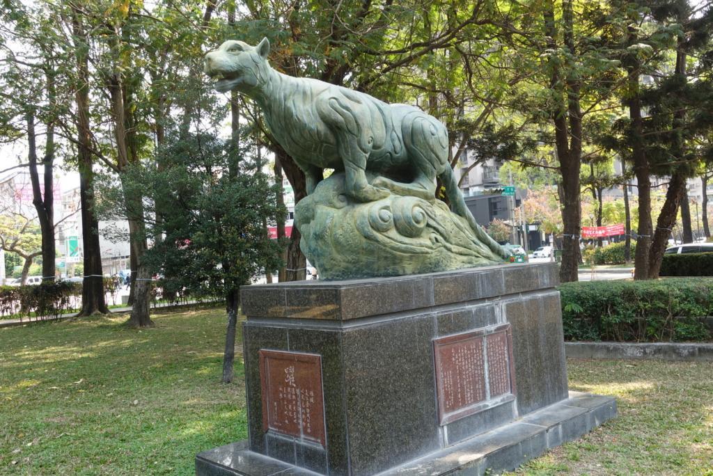 【台中西區】草悟道｜都市中的自然淨土，充滿文藝氣息的空間