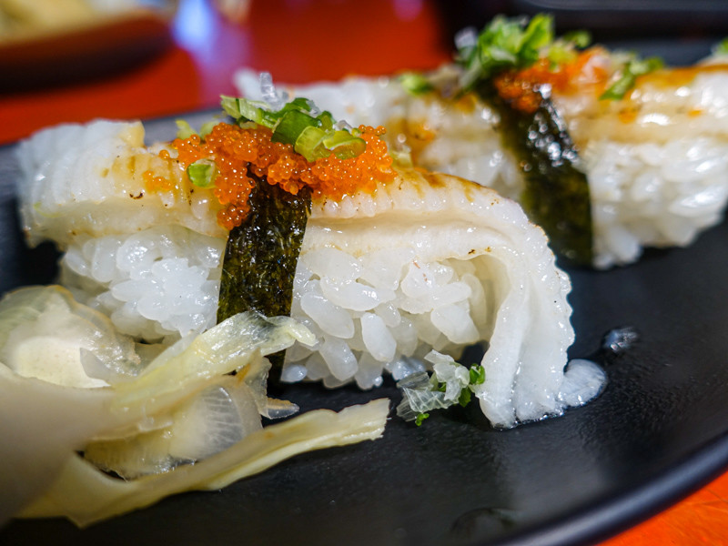 【花蓮市區】青田壽司｜東大門夜市最好吃的高CP值日式料理，炙燒握壽司的滋味令人陶醉