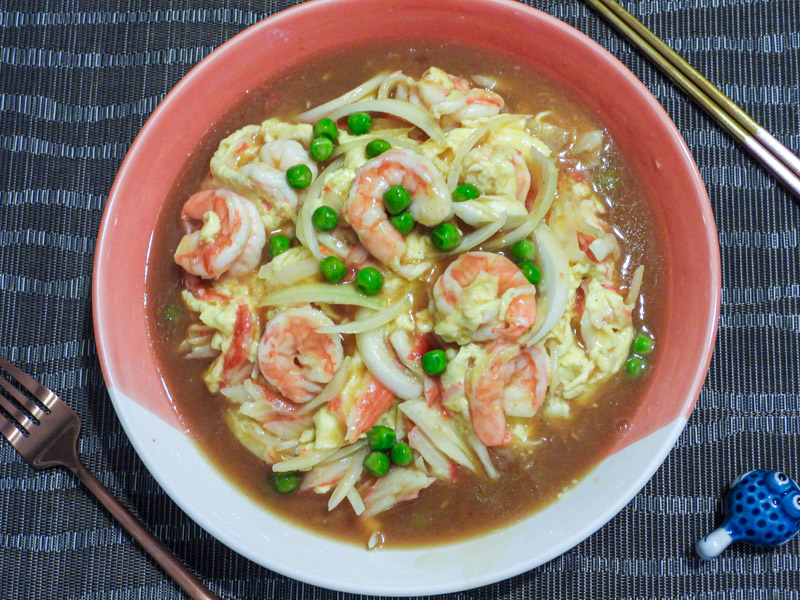 【食譜】天津飯/日式滑蛋燴飯｜簡簡單單做出美味的和風蟹玉丼