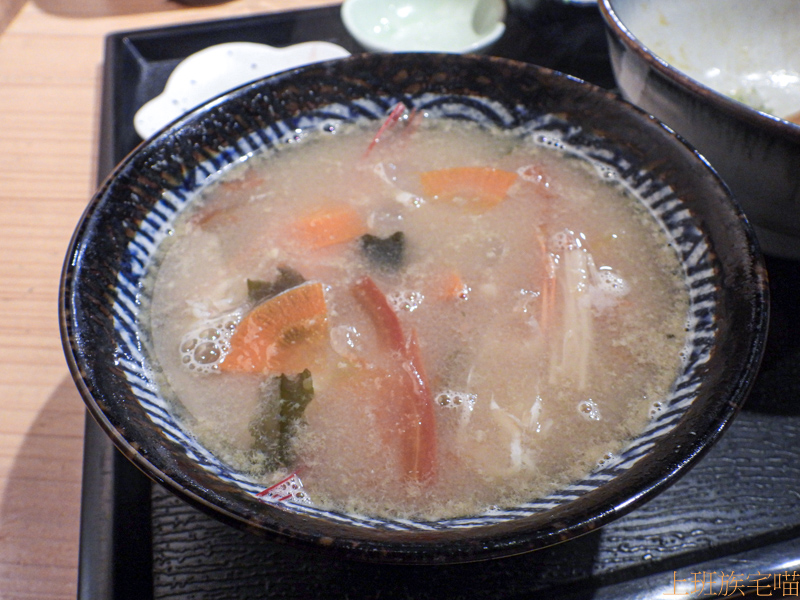 【花蓮市區】季之雲｜極致美味板前海鮮丼飯，令人味蕾雀躍的帶脂豬排