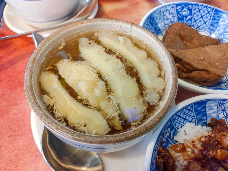 【台北萬華】沛對原汁排骨湯｜艋舺夜市平民美食，久燉鮮美排骨湯