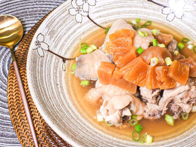 【食譜】醃鳳梨冬瓜雞湯｜深邃濃厚的雞湯，輕鬆好做又好喝｜雞湯料理