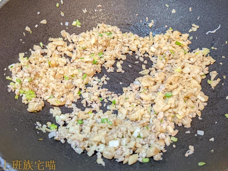 菜脯炒吻仔魚