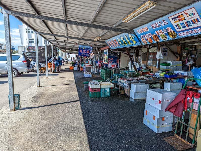 【花蓮市區】曙光橋與花蓮漁港｜市區中也能走走逛逛享受愜意，好拍的曙光橋與海景