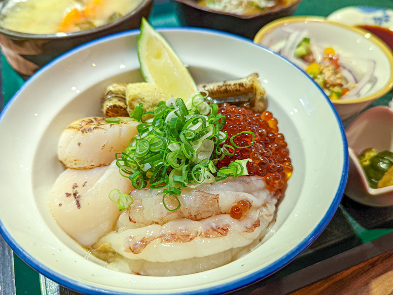 【花蓮吉安】季之雲｜自家醃漬的豪華鮭魚卵丼，挑戰味蕾的雀躍滋味｜二訪