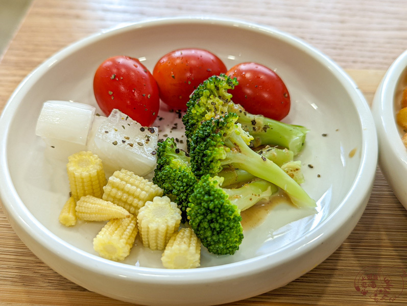 【花蓮市區】叁食日式飯糰｜飽滿料多的日式飯糰，中午時刻來點輕食飽腹