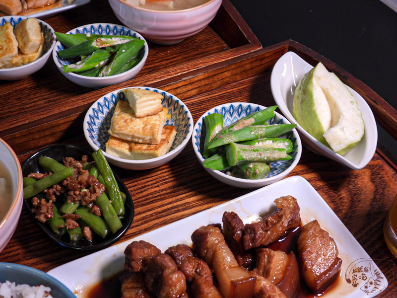 【花蓮鳳林】青輕慢食｜精心料理的健康簡餐，超好吃的滷肉與油煎鮭魚