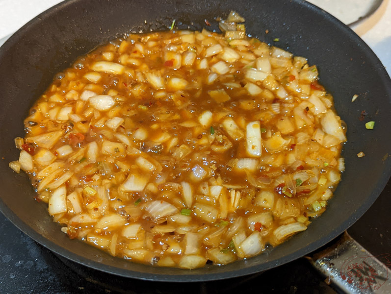 【食譜】辣味蟹肉豆腐｜新鮮蟹腿加上嫩嫩豆腐，超下飯的簡單蟹肉料理